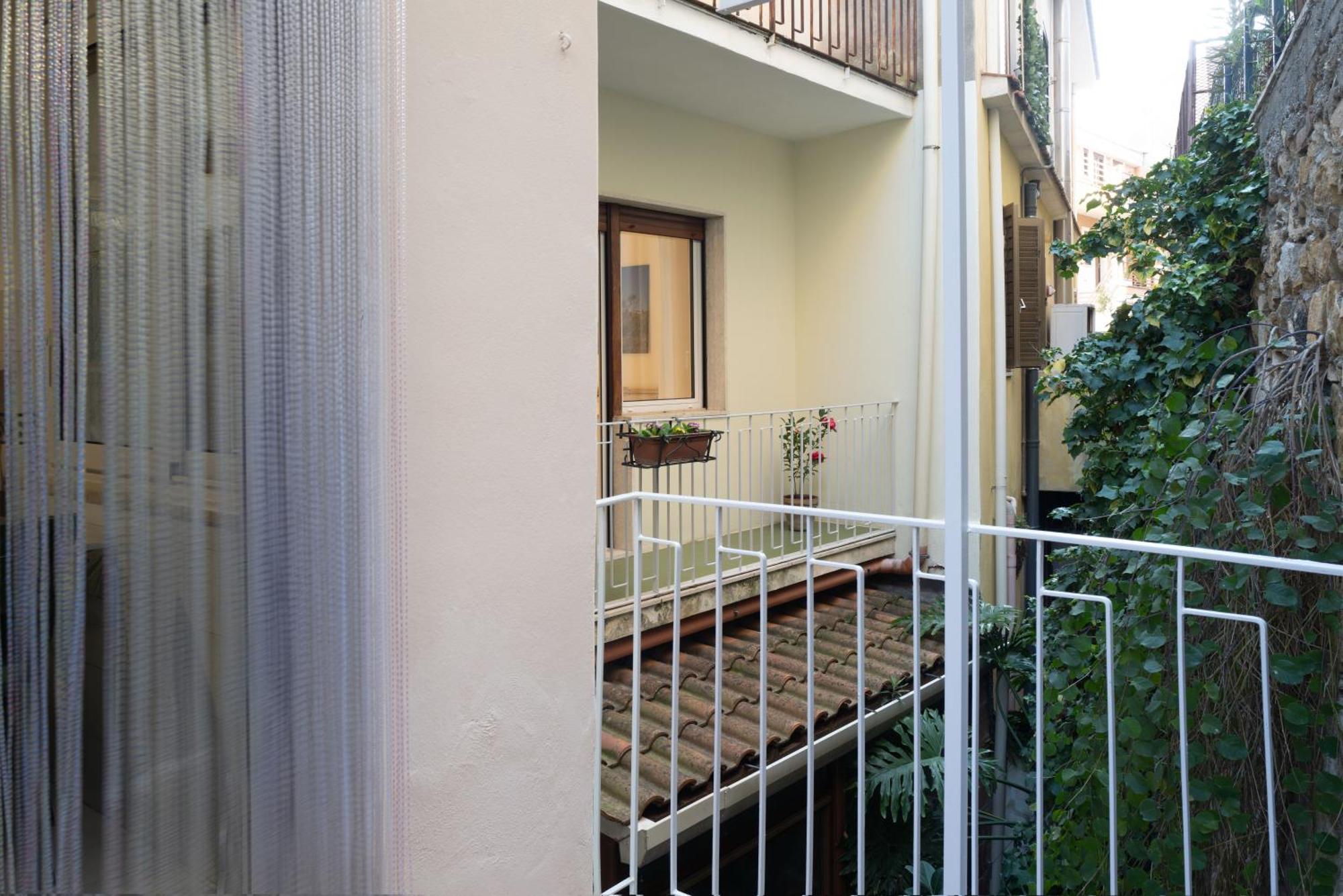 Sara Guest House 陶尔米纳 外观 照片